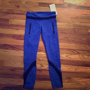 Lululemon Inspire II - NWT blue size 4